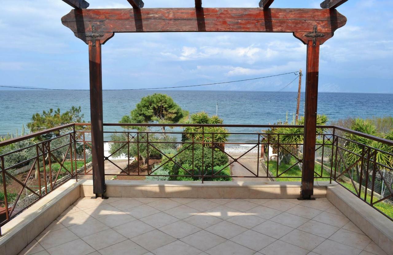 Villa Bella Loukisia Loukissia Exterior photo